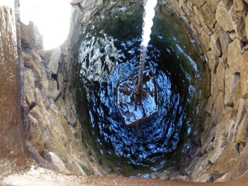 زدن چاه آب در مازندران